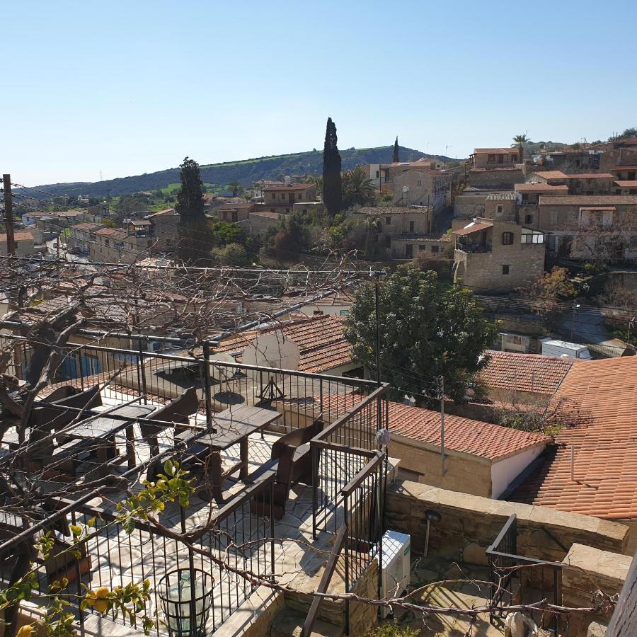Vasilopoulos House * Tochni