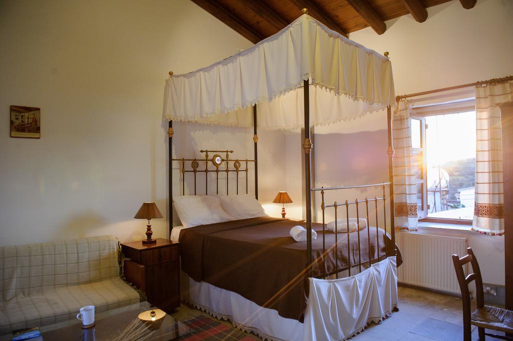 Guest house Teacher's House 2*