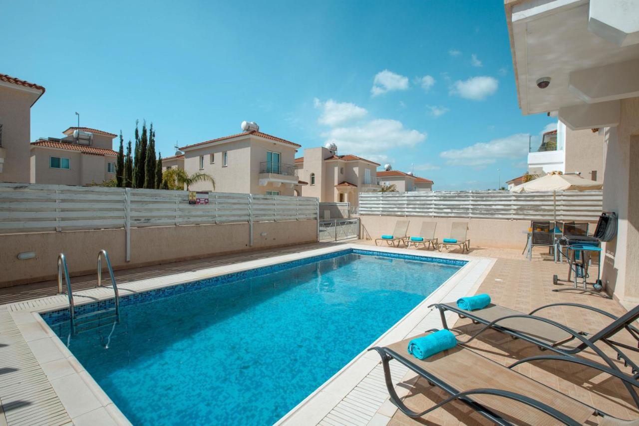 Pernera 173 Villa *