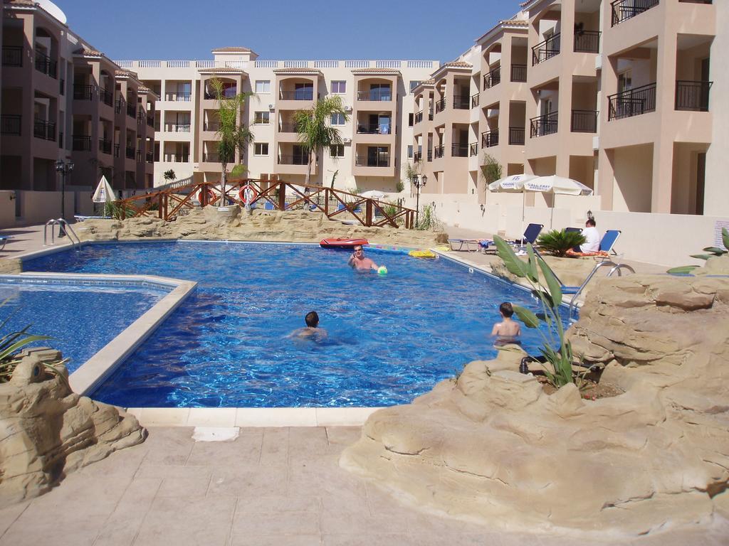Royal Seacrest Appartement *
