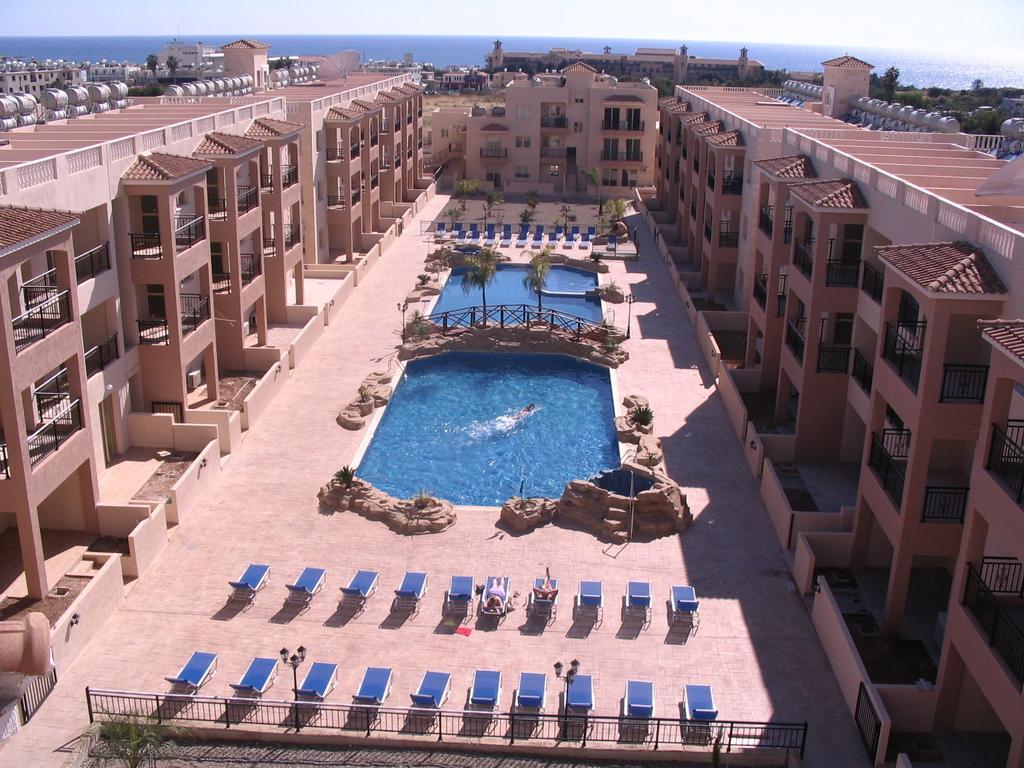 Royal Seacrest * Aphrodite Hills