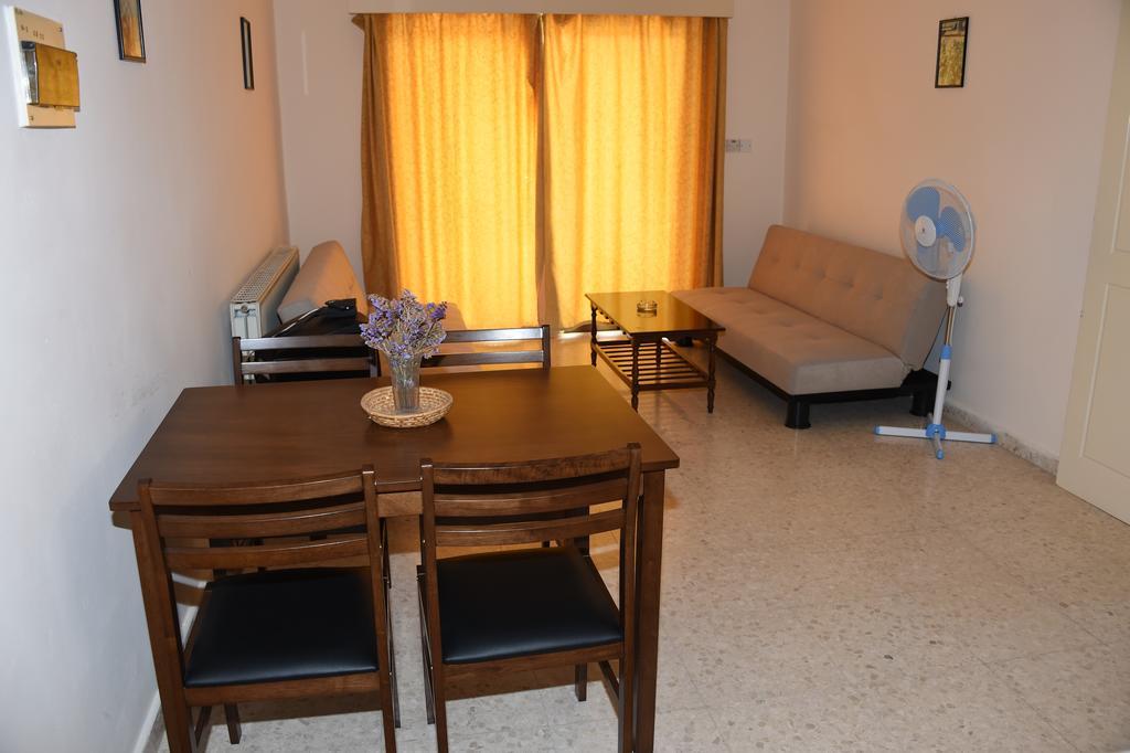 Odysseas & Eleni Aparthotel Polis