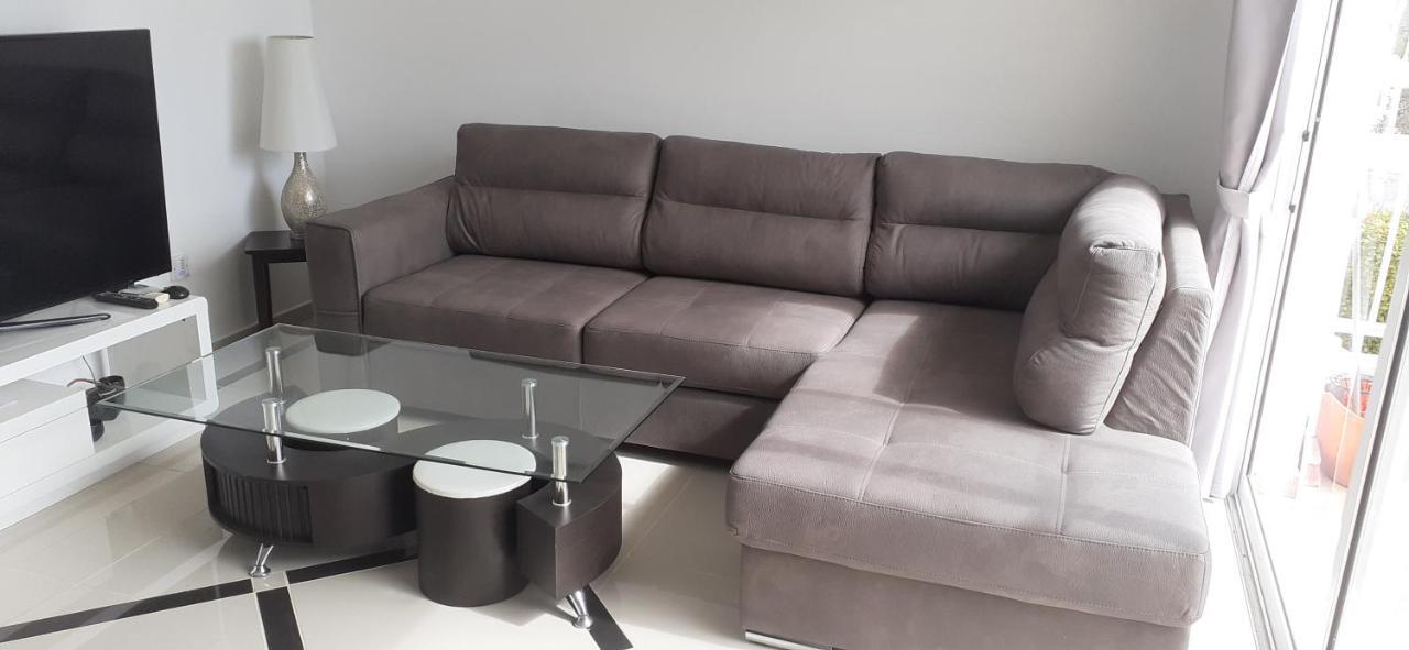 Apartment - Prime Tourist Location *