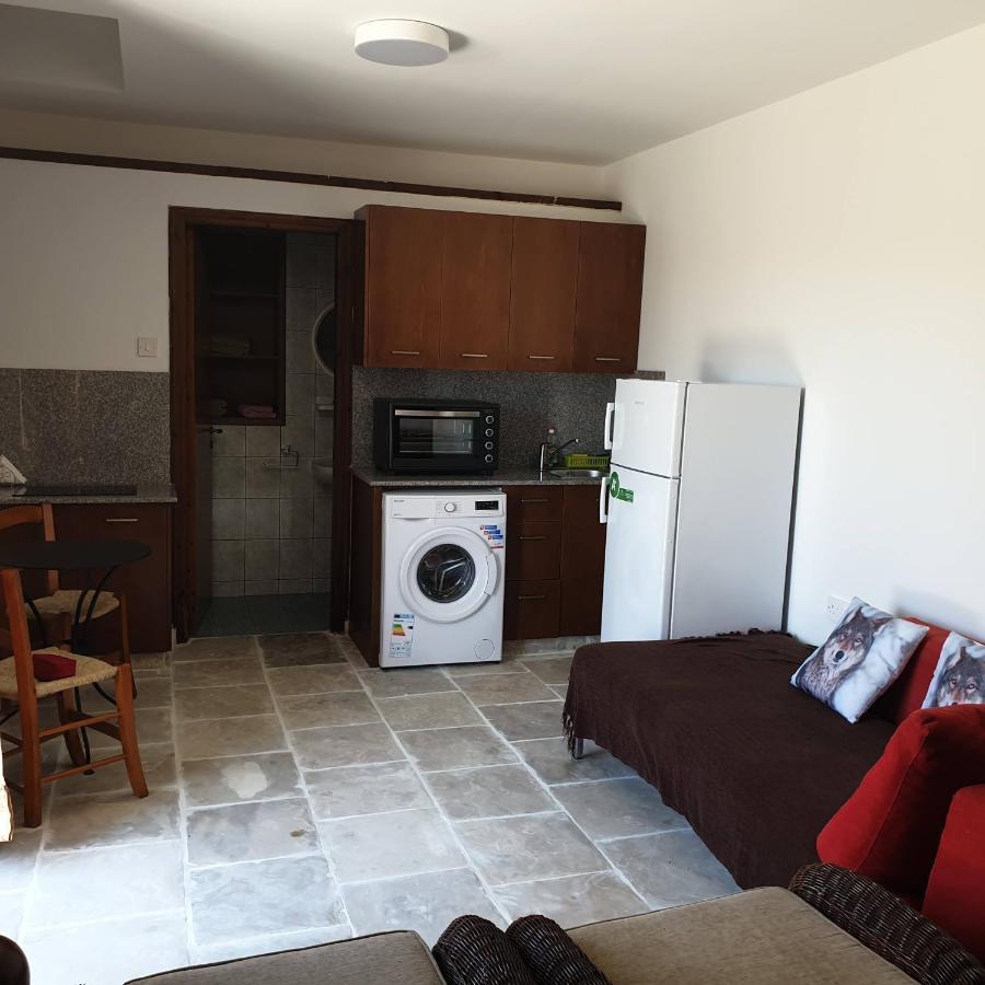 Vasilopoulos House Tochni