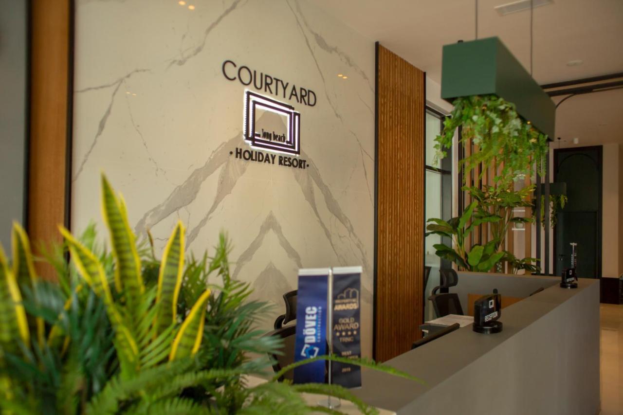 Courtyard Long