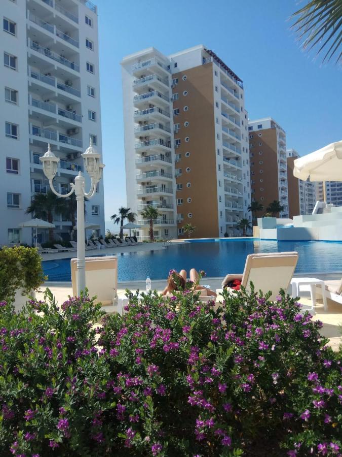 Northern Cyprus Trikomo, Iskele, Long Beach, Caesar 1 *