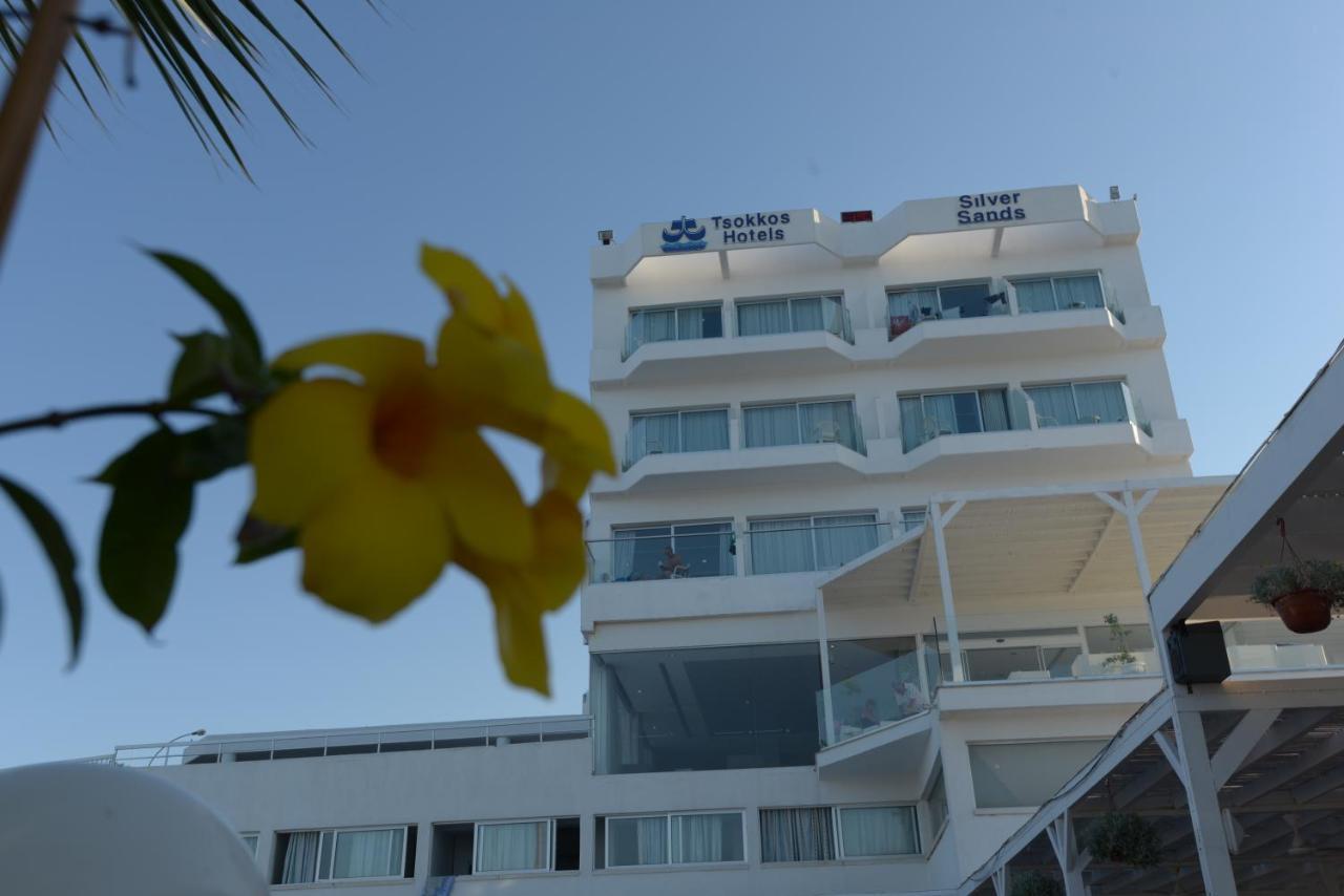 Silver Sands Hotel
