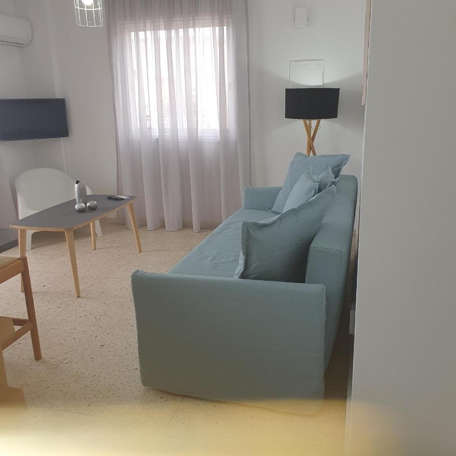 G&e Harbour Apartamento Lachi