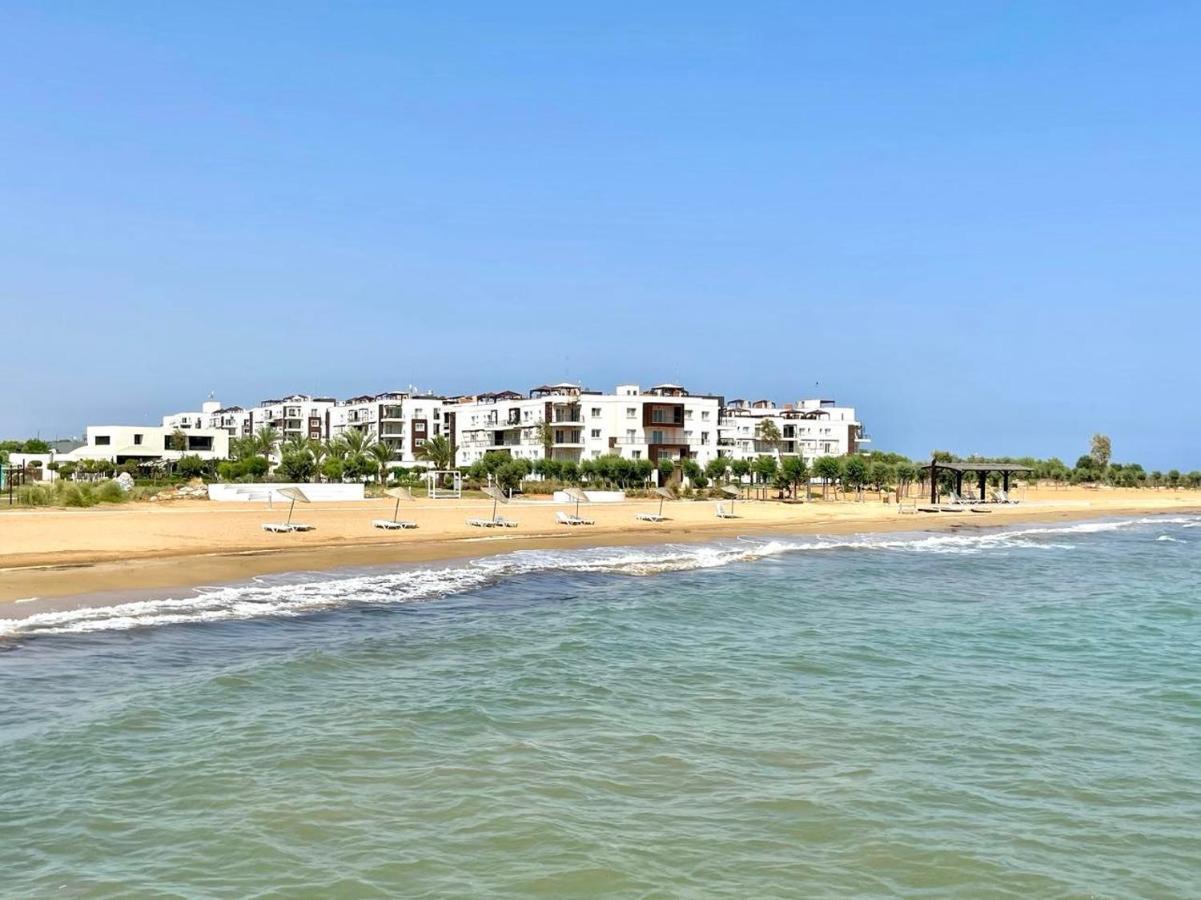 Blue Retreat By The Sea *