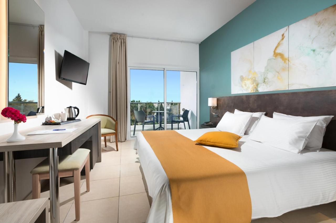 Smartline Paphos