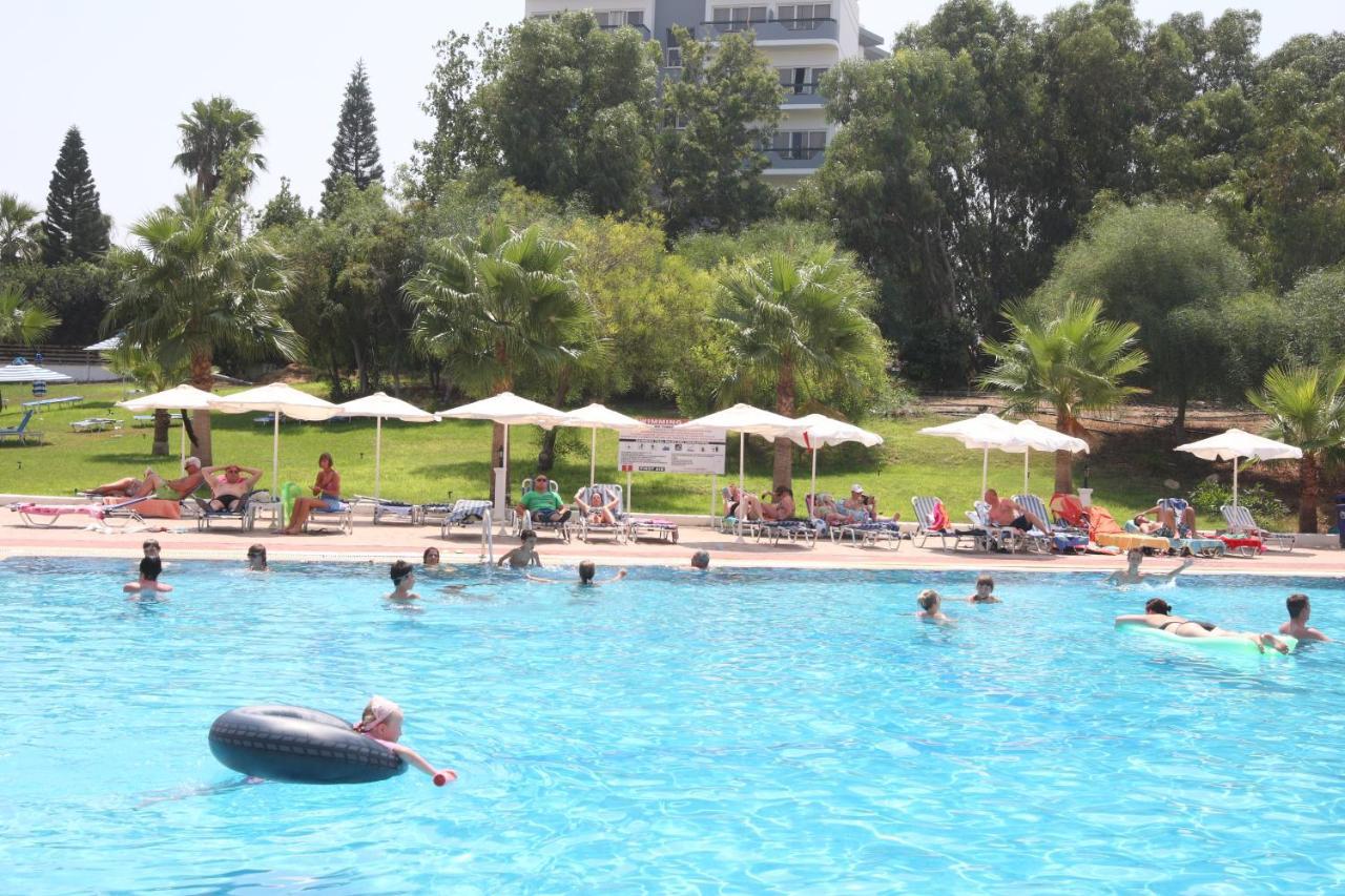 Tsokkos Gardens Protaras