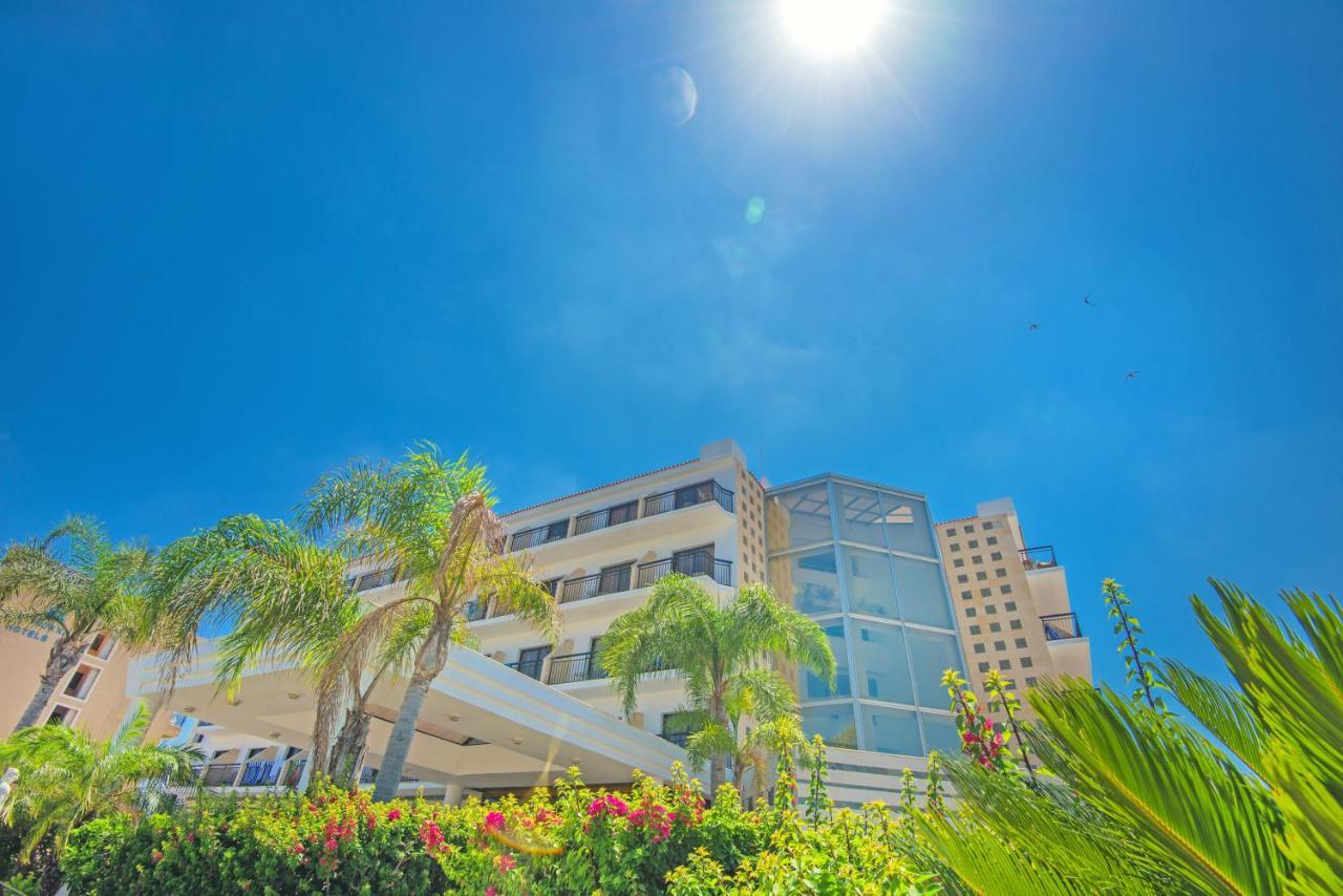Tsokkos Gardens Protaras