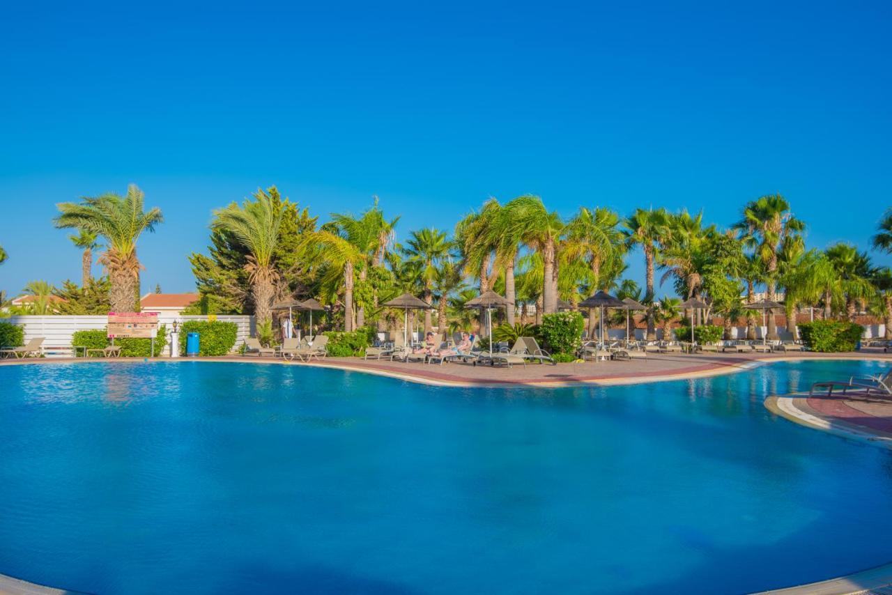 Tsokkos Gardens 4* Protaras