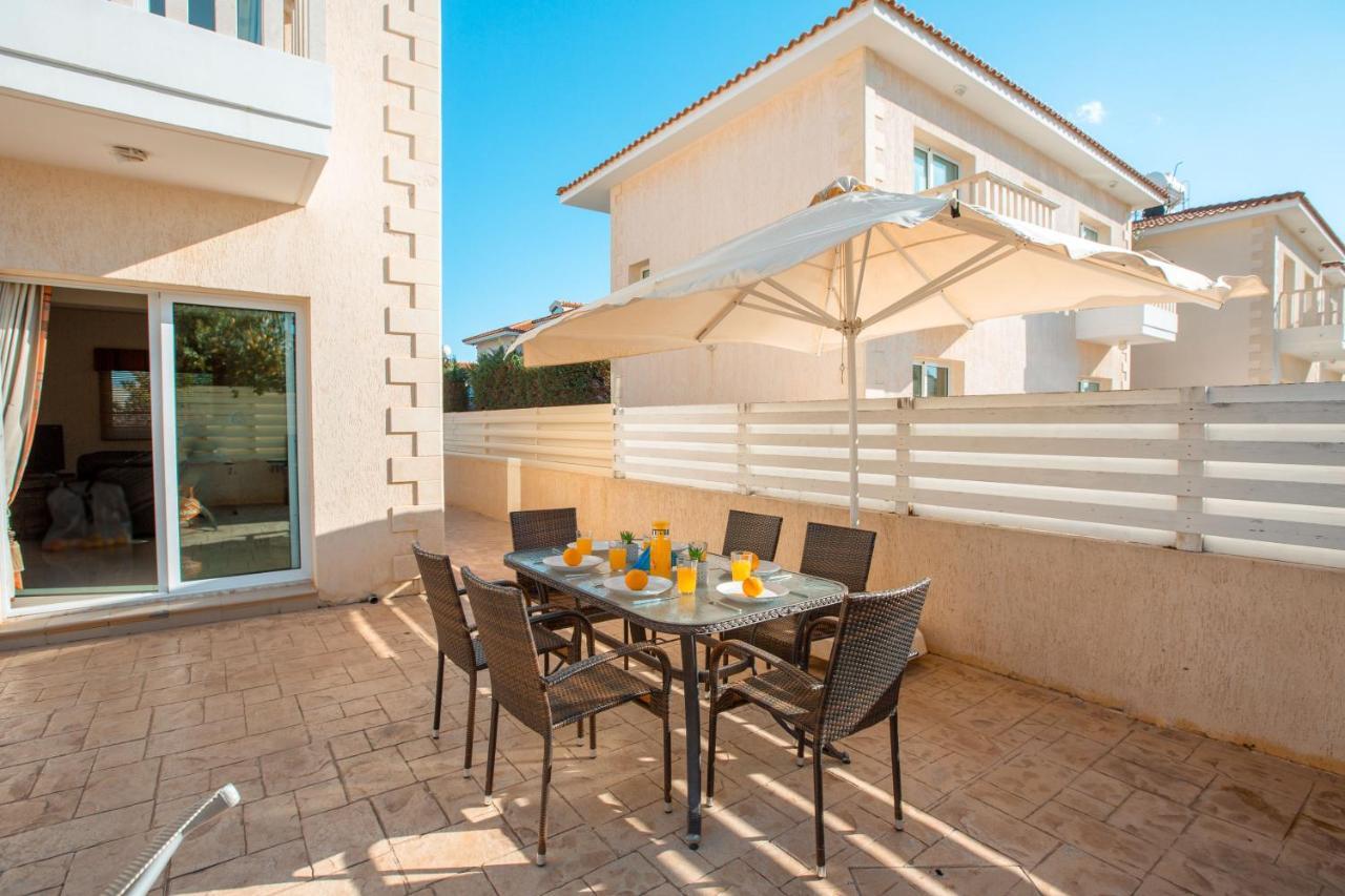 035 * Protaras
