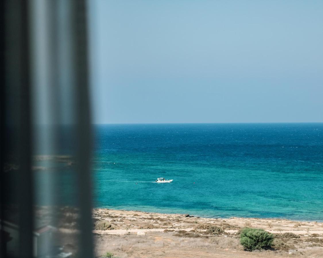 Cavo Zoe Seaside