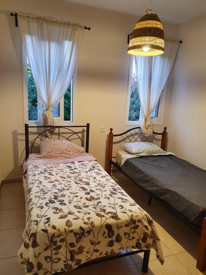 Ancient - Cozy Place Next To The Sea, Marina, Historical Sites, Buses, Mall, And Market *