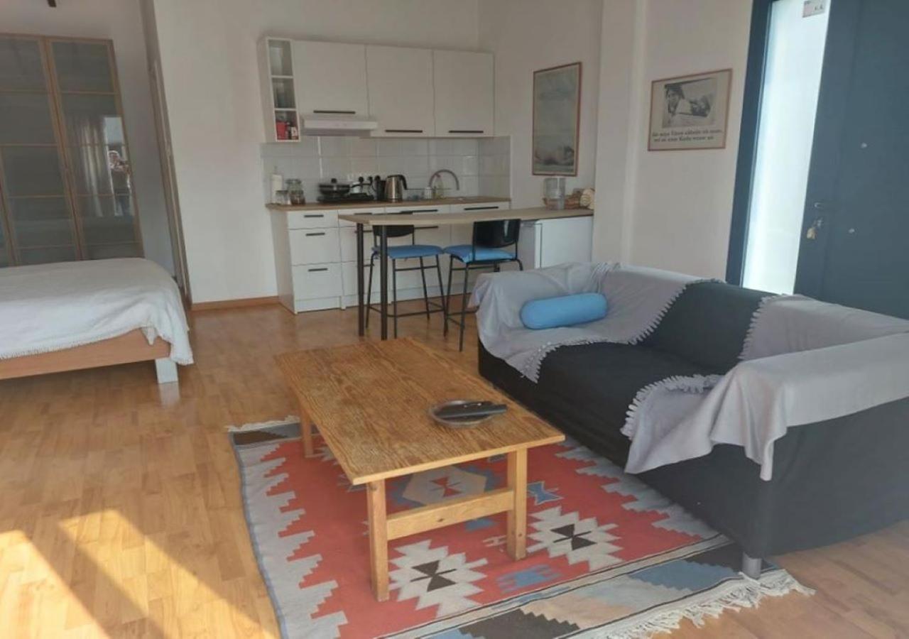 Guest house Ensuite By The Beach, Entire Independent Unit Limassol