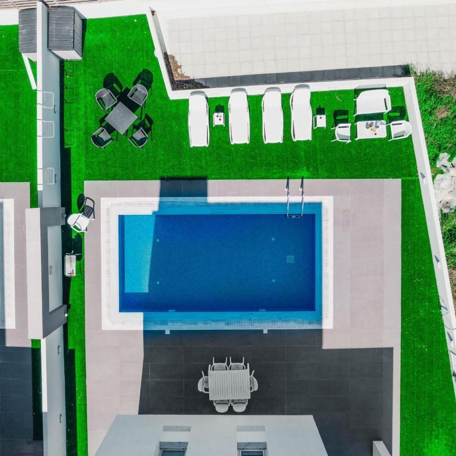 In Style In Modern 3 Bedroom Near Nissi & Square * Agia Napa
