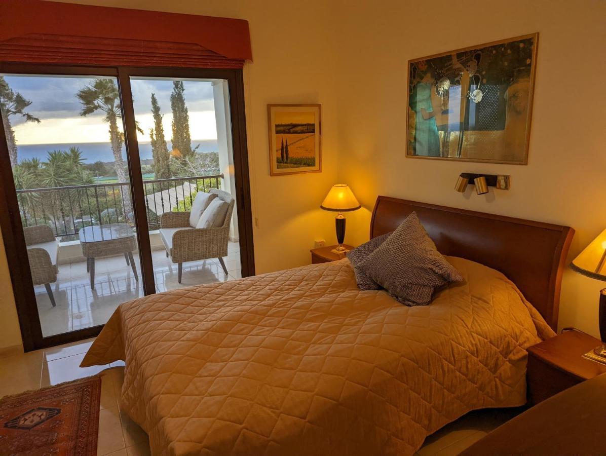 Villa Pontus - Stunning Views & Privacy In Beautiful Garden With Pool & Hot Tub *