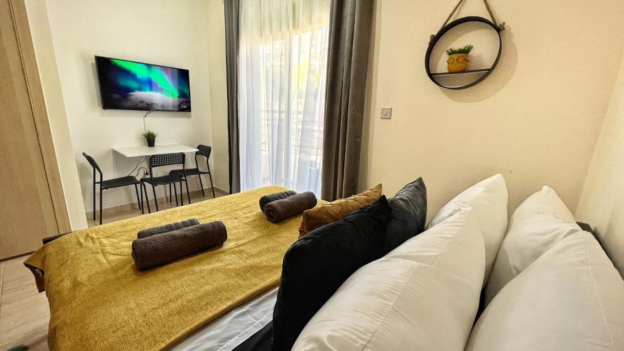 Pmp Adamia Appartement Peyia