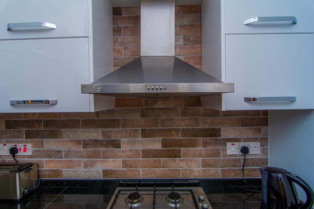 Metin Apartment *