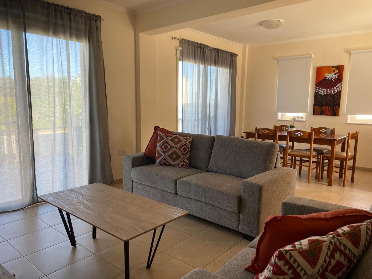 Ithaca Villa
