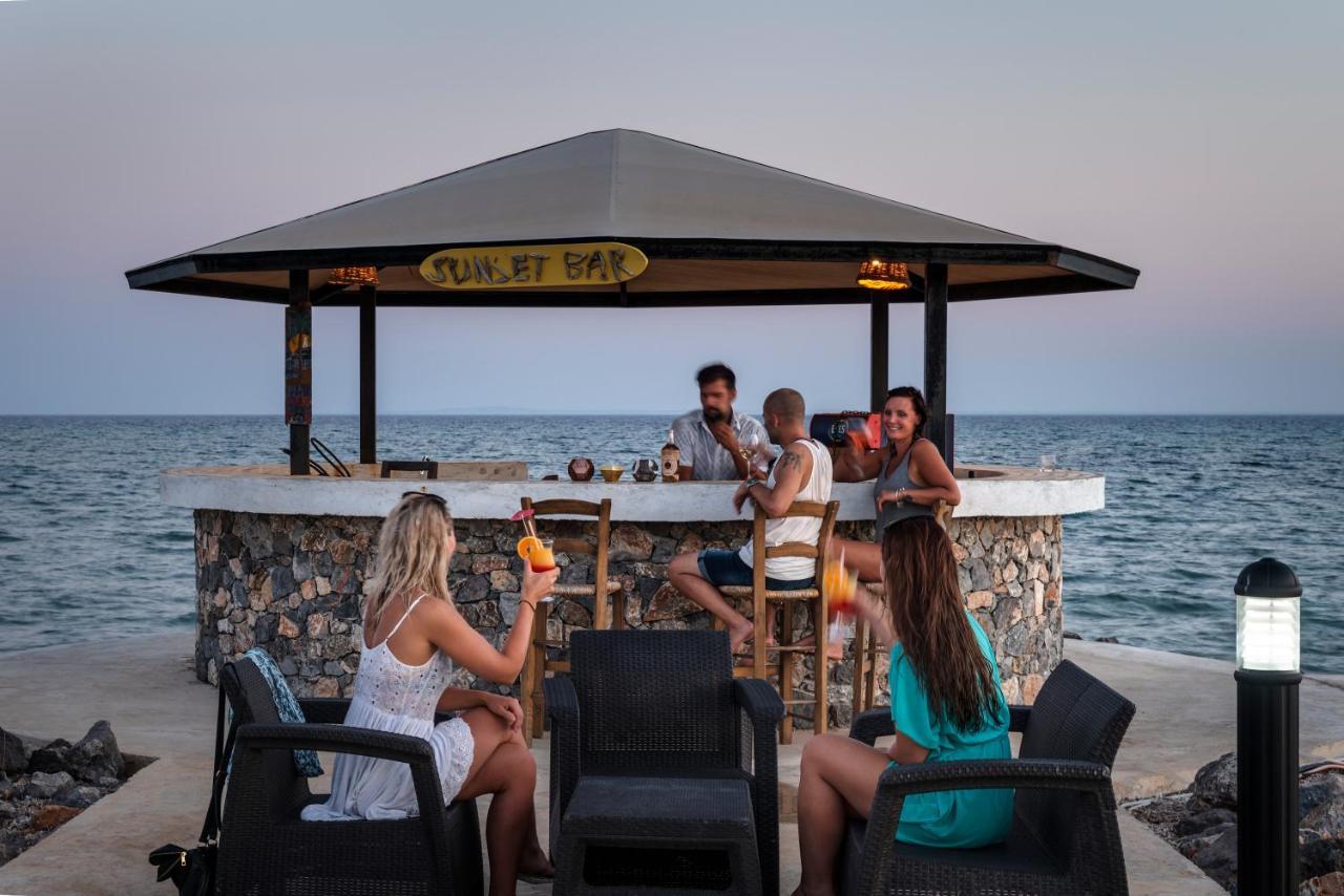 Thalassa & Retreat *