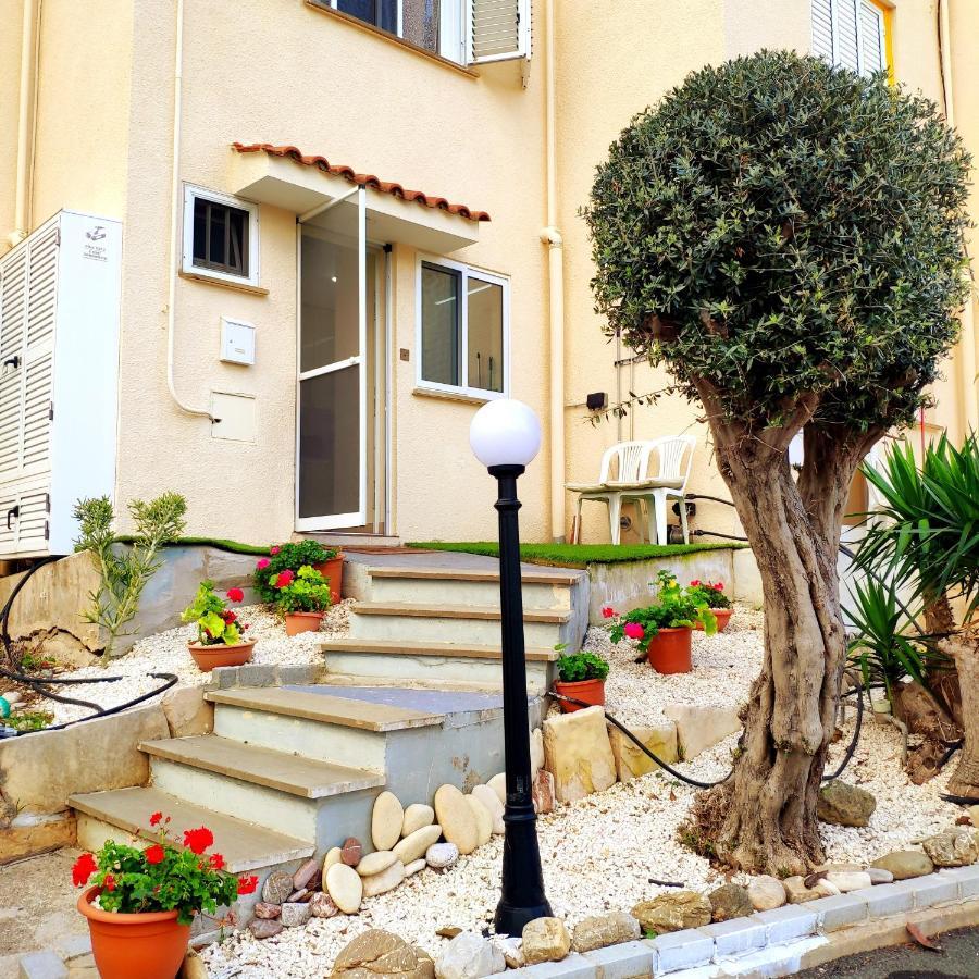 Apartment Sweet Coral Bay Sea View 3 Stocks Paphos *