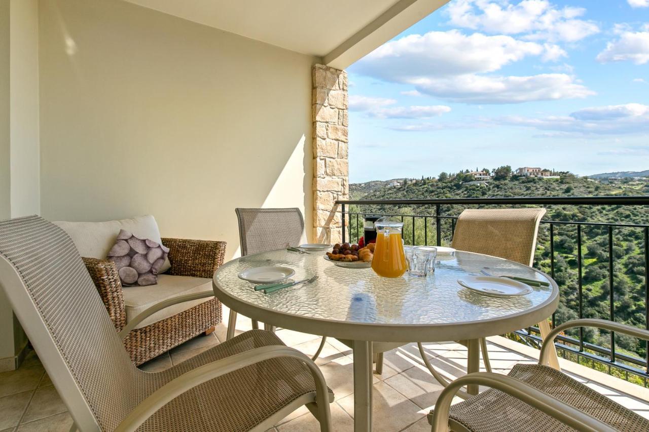 2 Bedroom Avdimou With Stunning Sea Views, Aphrodite Hills Apartment