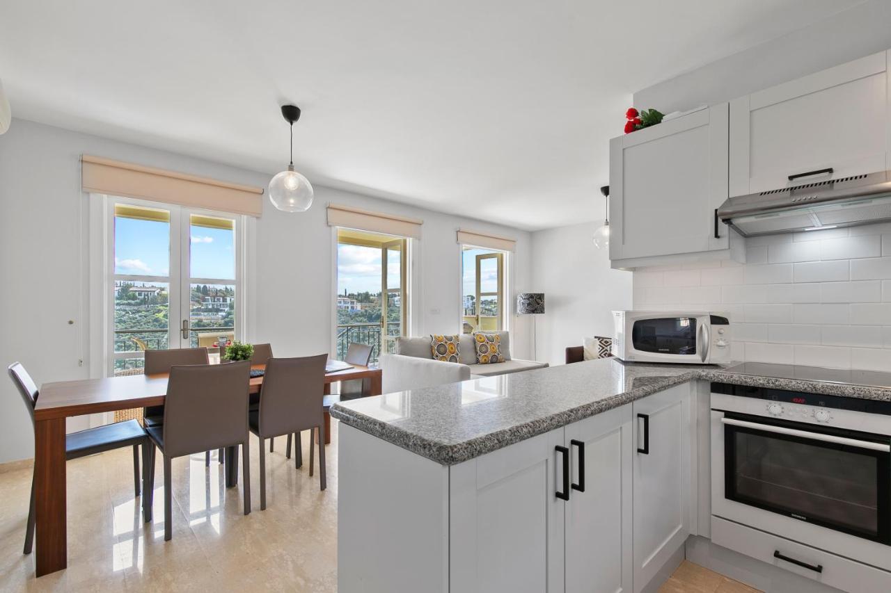 Apartment 2 Bedroom Avdimou With Stunning Sea Views, Aphrodite Hills *