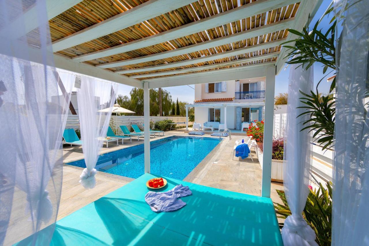 Fig Tree Bay 4 *
