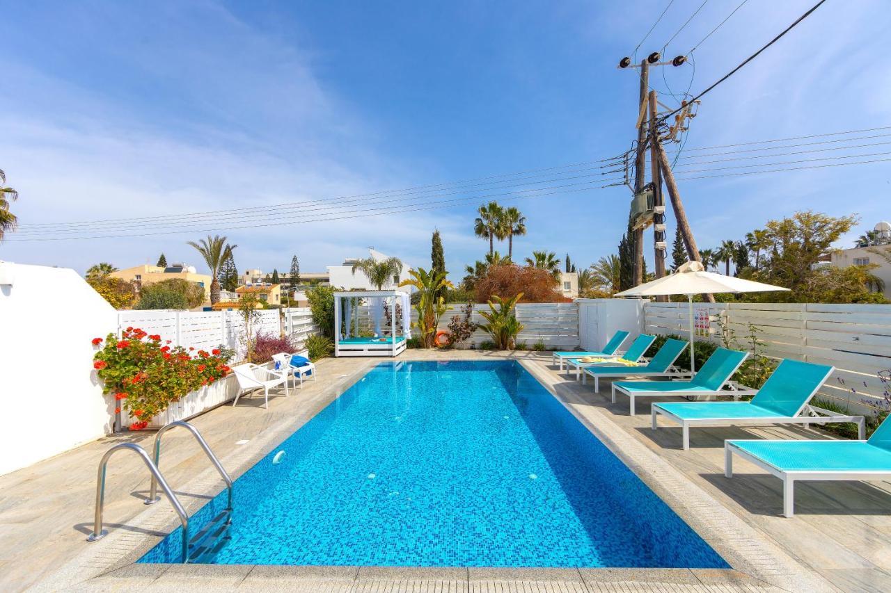Villa Fig Tree Bay 4 *