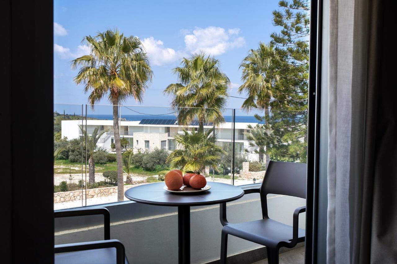Aphrodite Beach Hotel 2*