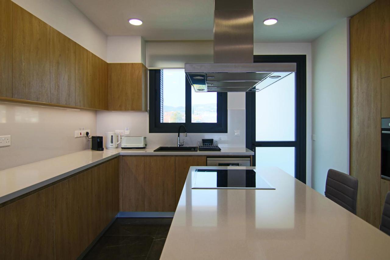 Phaedrus Living: Sea View Anna 302 Apartamento