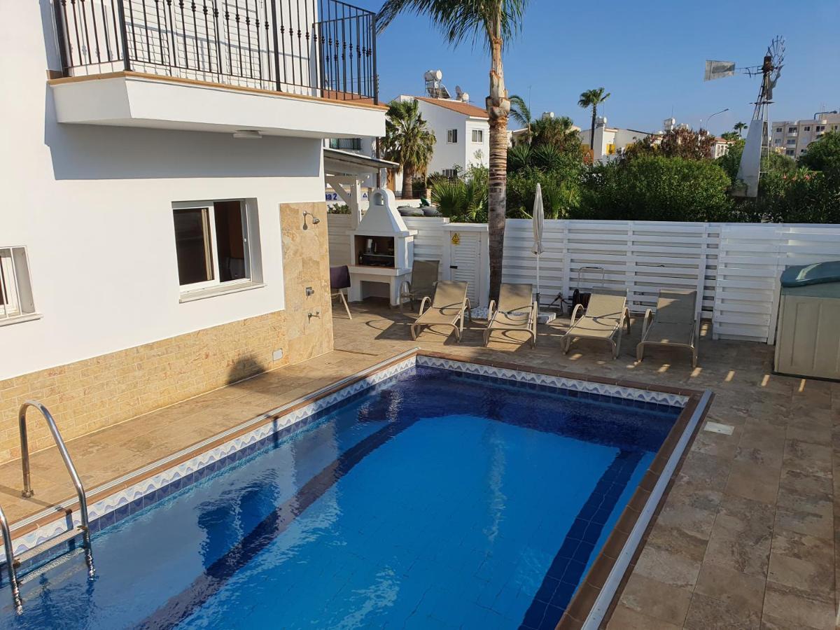 Villa Sea View With Private Pool *