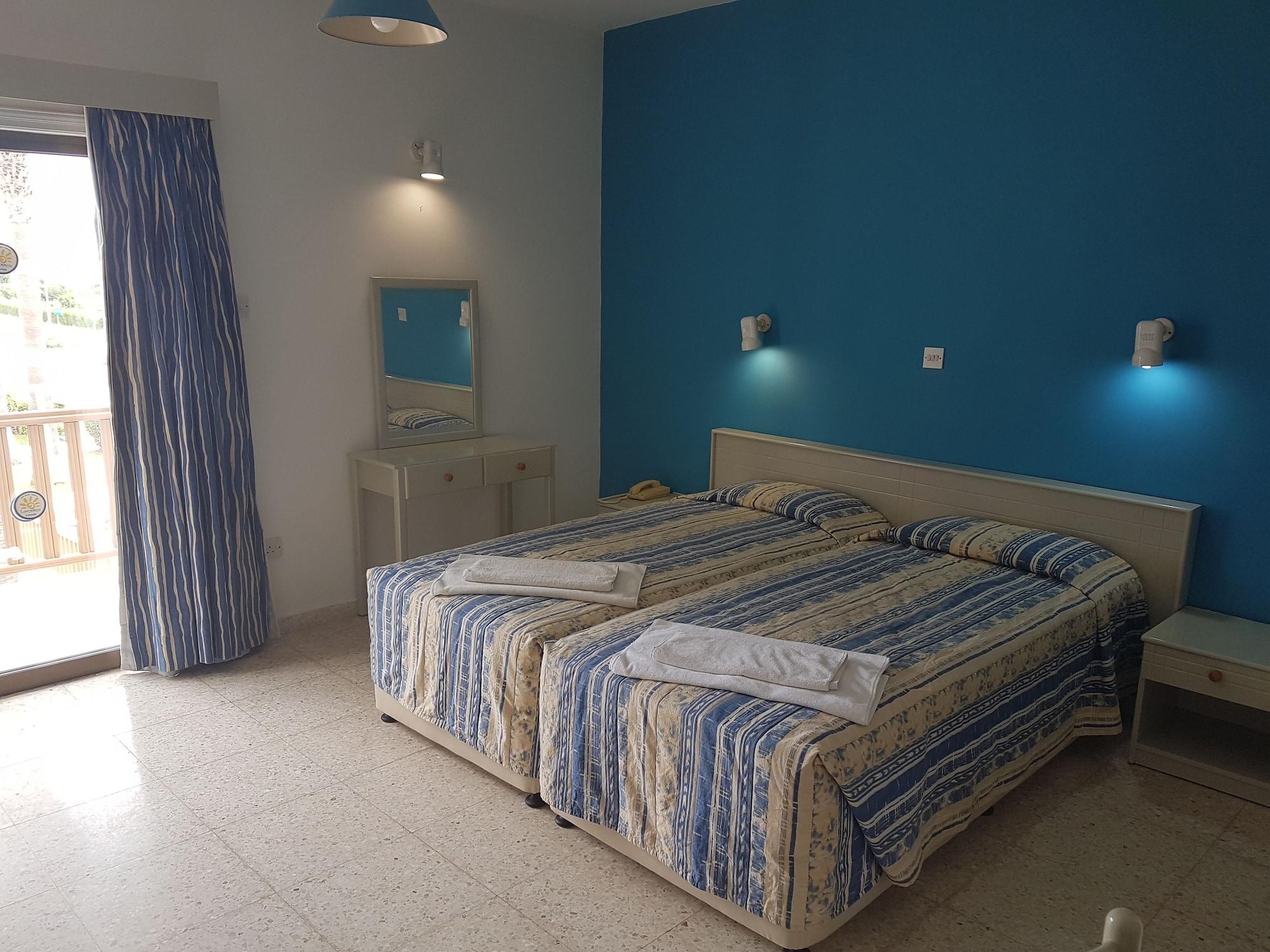 Aparthotel Cosmelenia Agia Napa