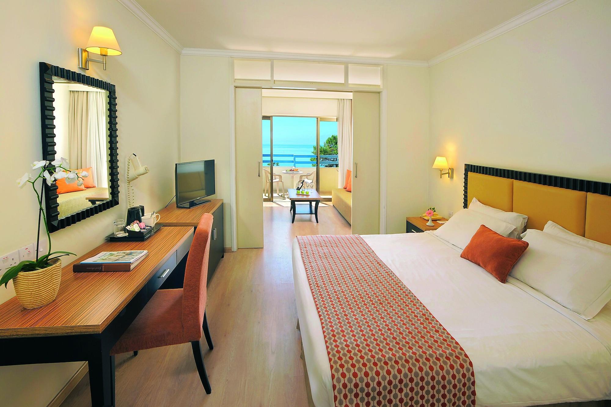 Elias Resort 4*