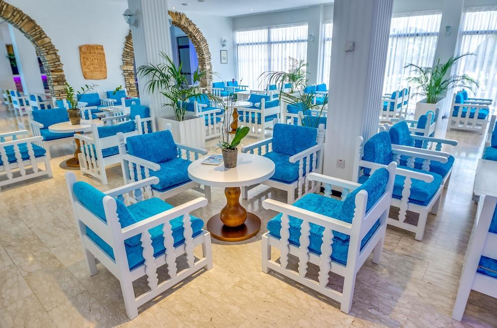 Sveltos Hotel 3*