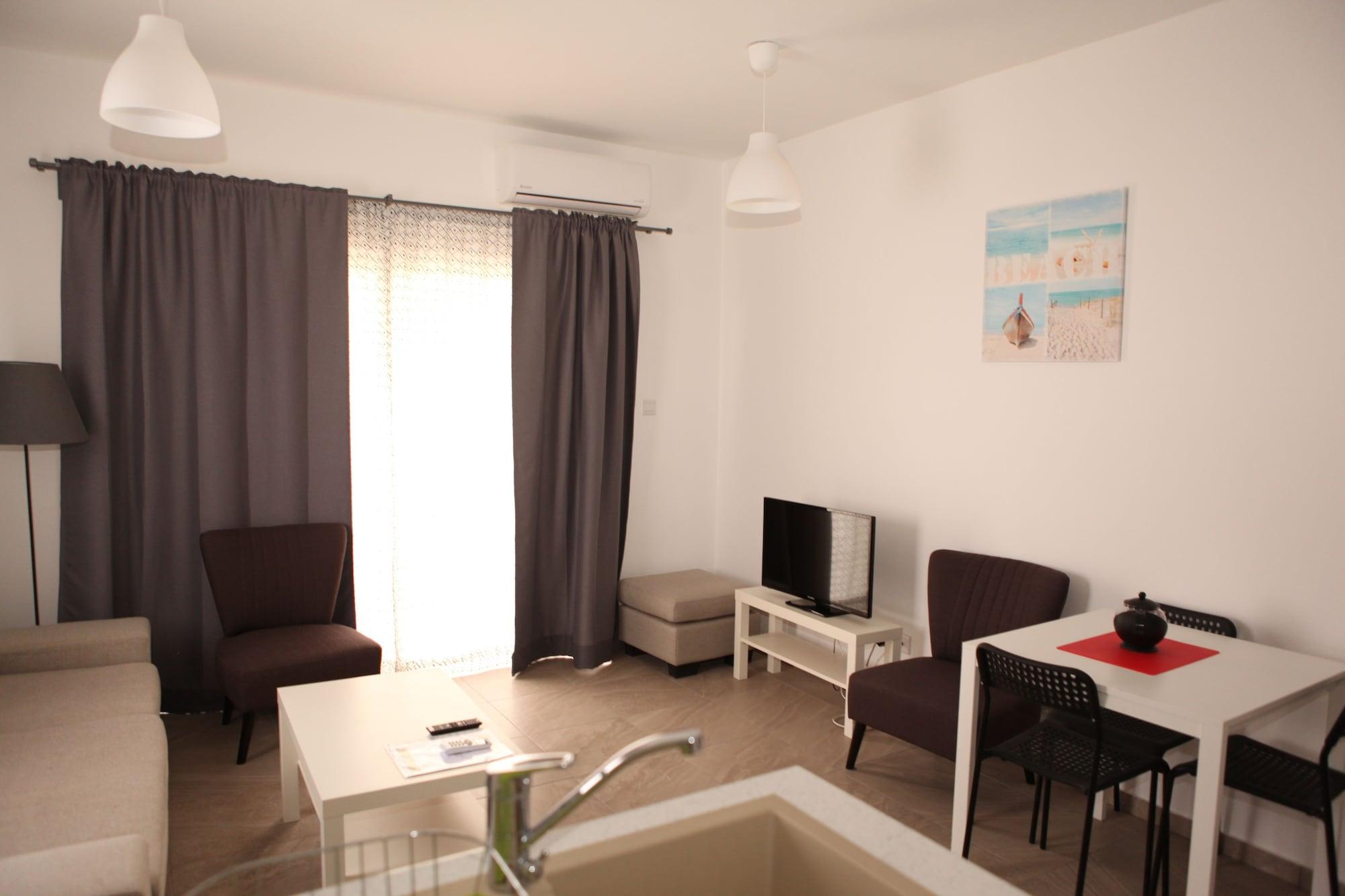 Aparthotel Polyxeni 3*