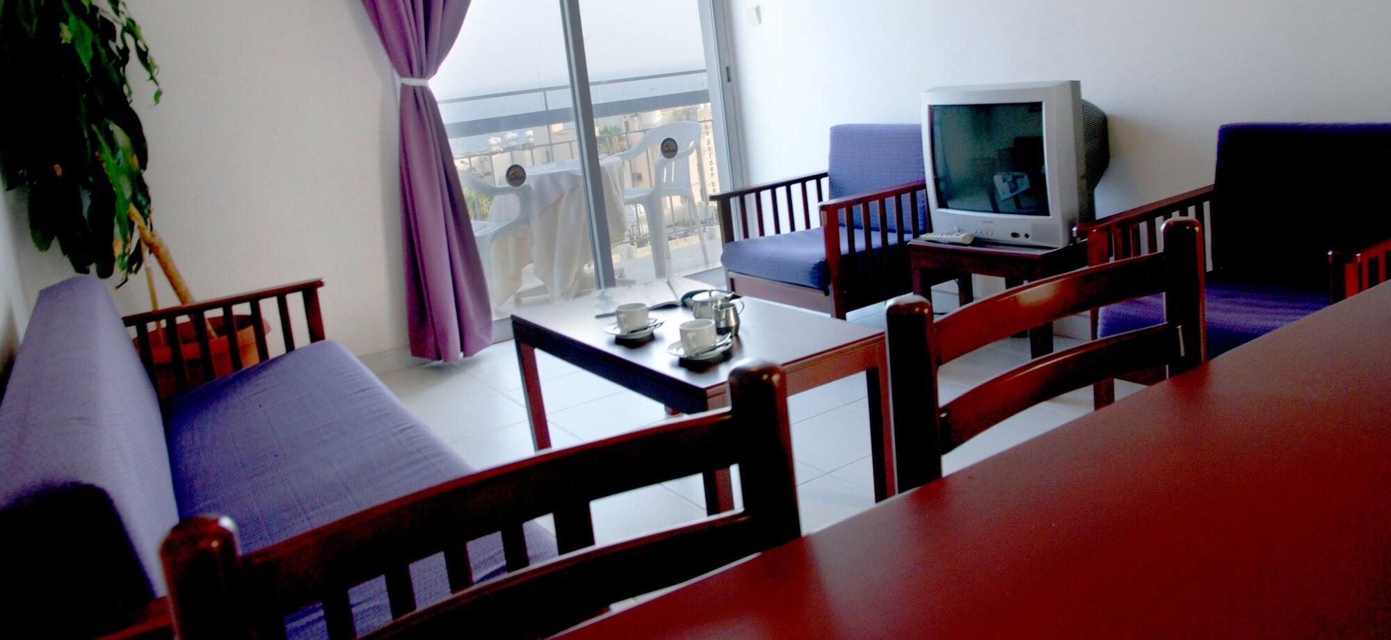 Aparthotel Blue Crane Apts