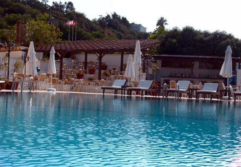 Green Holiday Village Hotel 4*