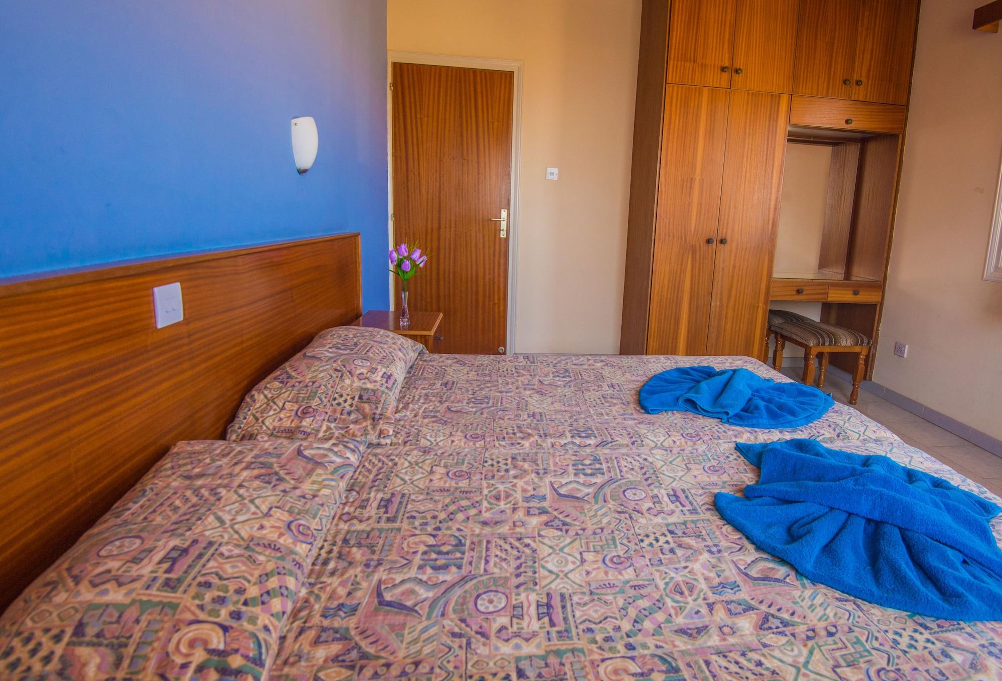 Aparthotel Windmills Protaras