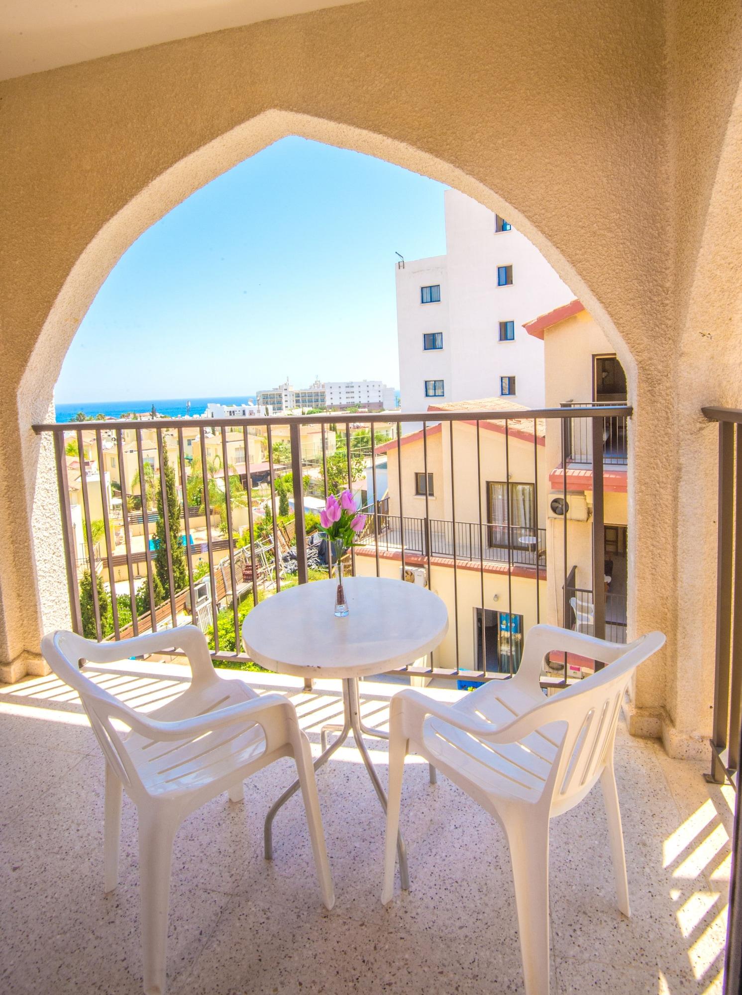 Aparthotel Windmills Protaras