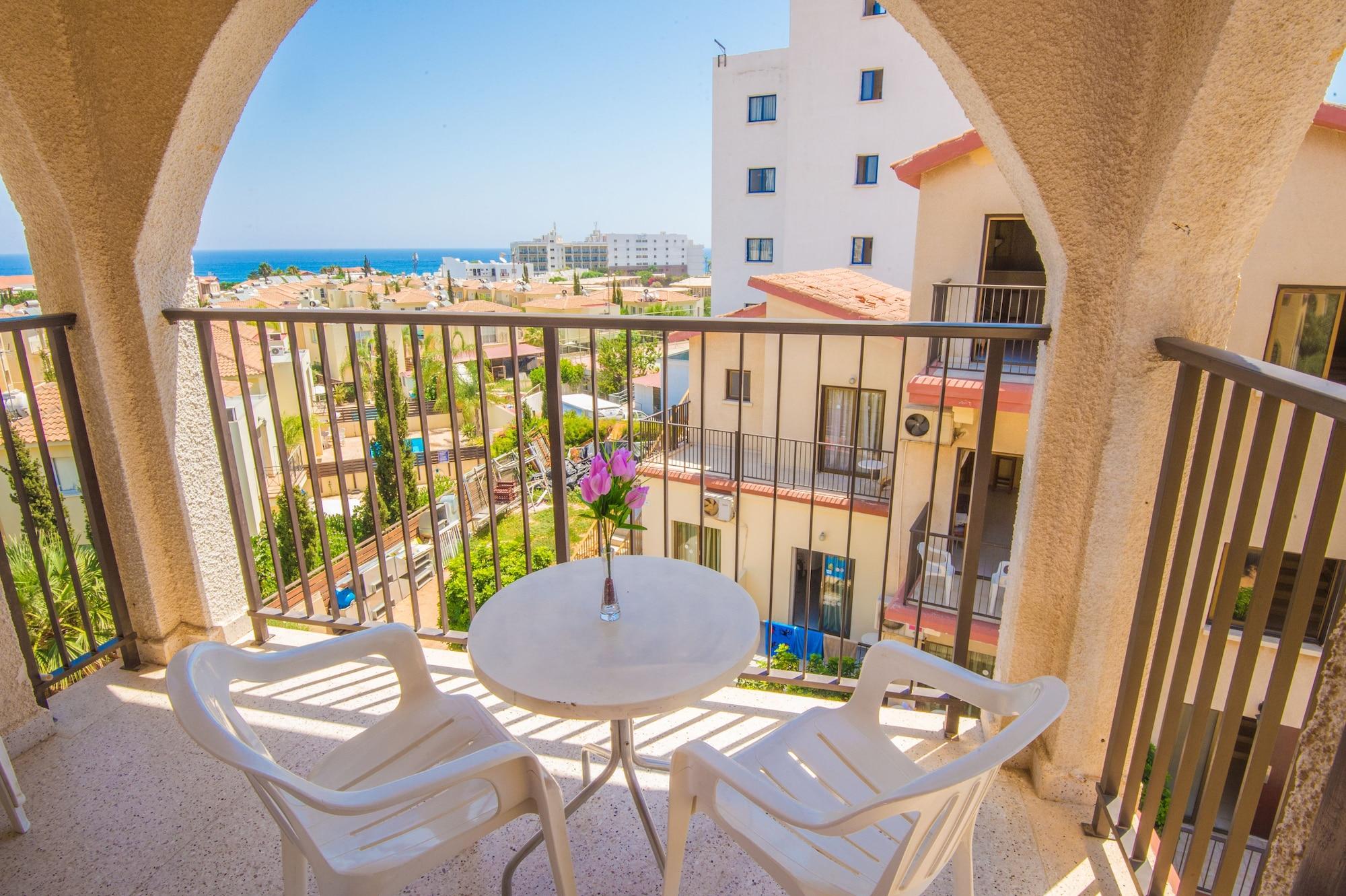 Aparthotel Windmills 3*