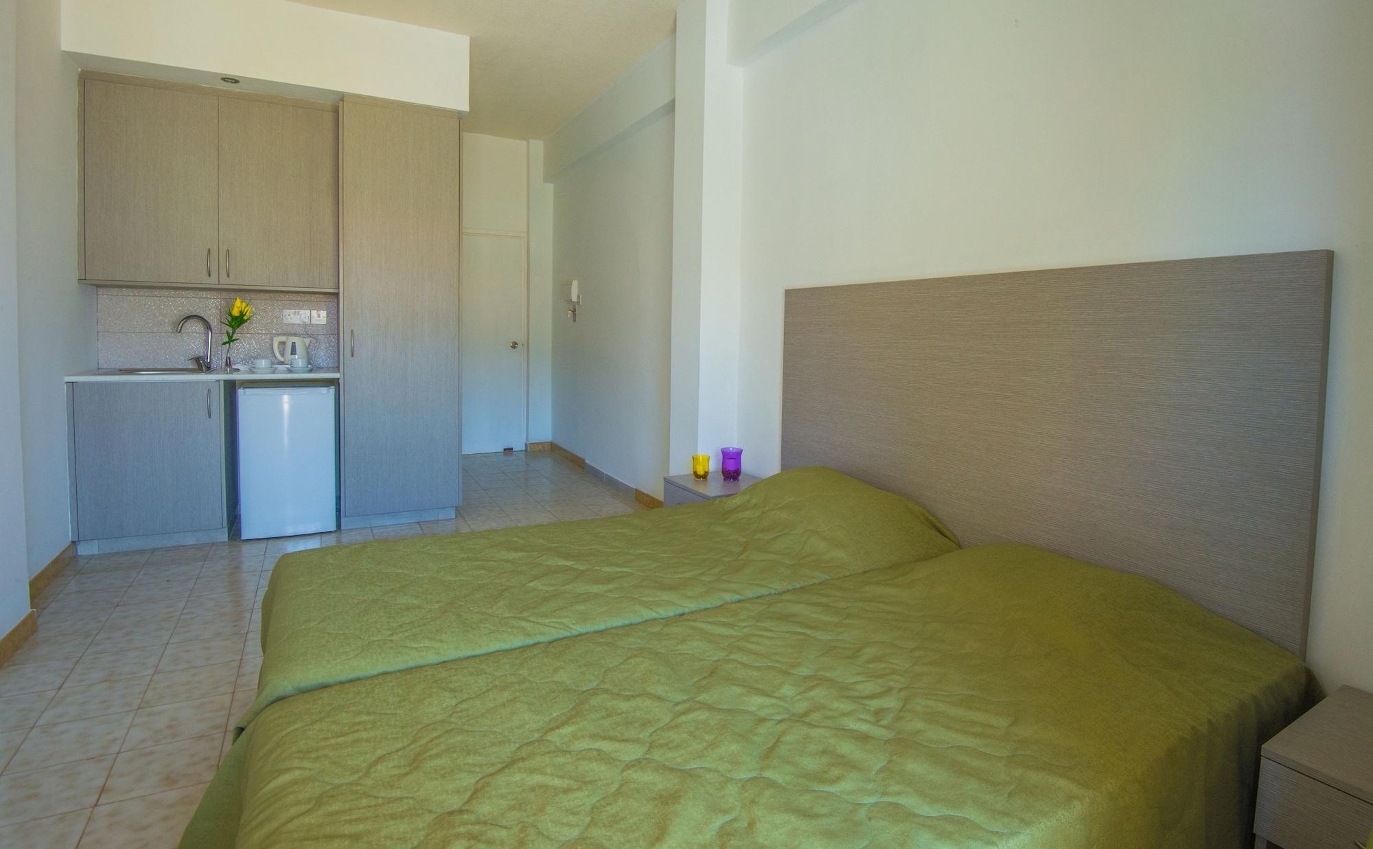Windmills 3* Protaras