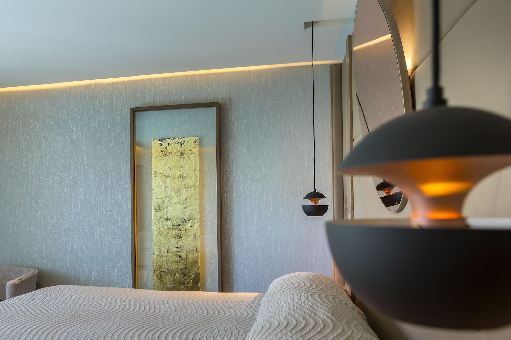 Four Seasons Hotel Agios Tychonas