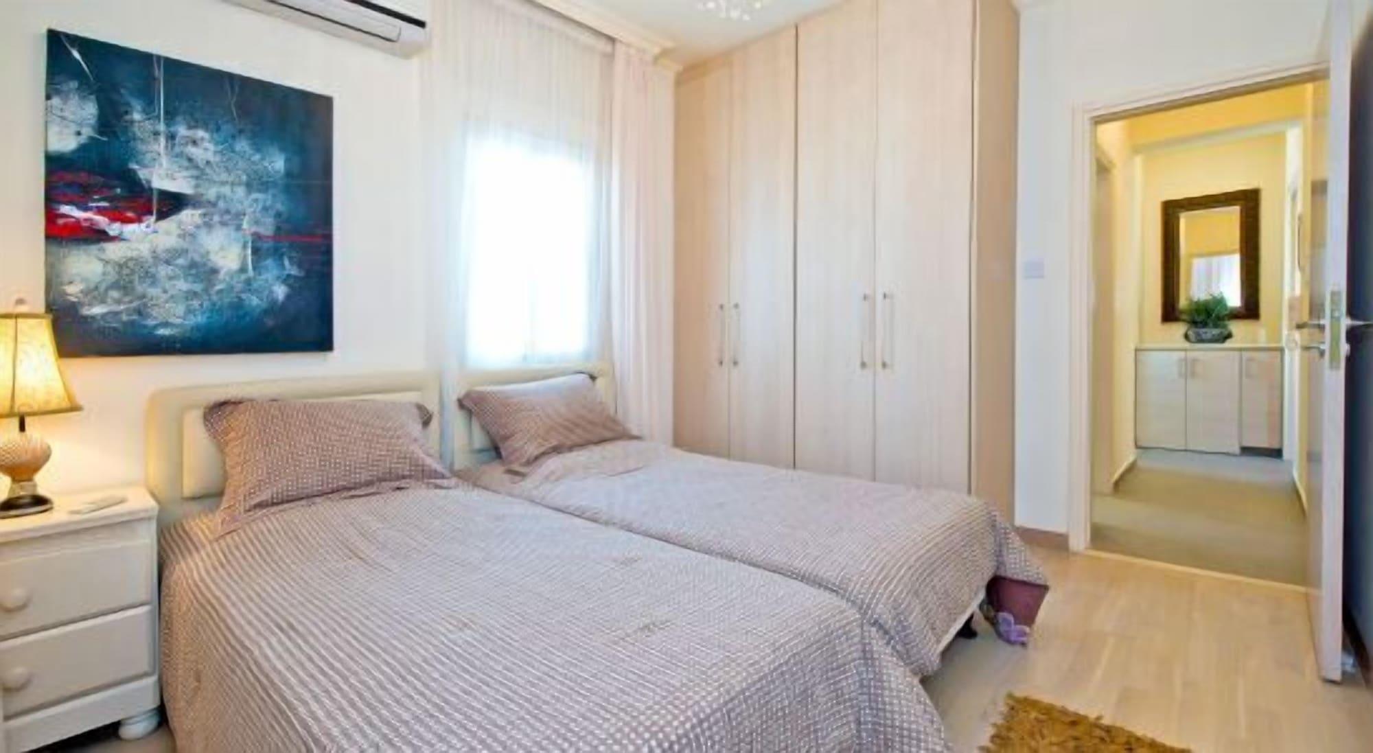 Villa Amadora Luxury Pernera