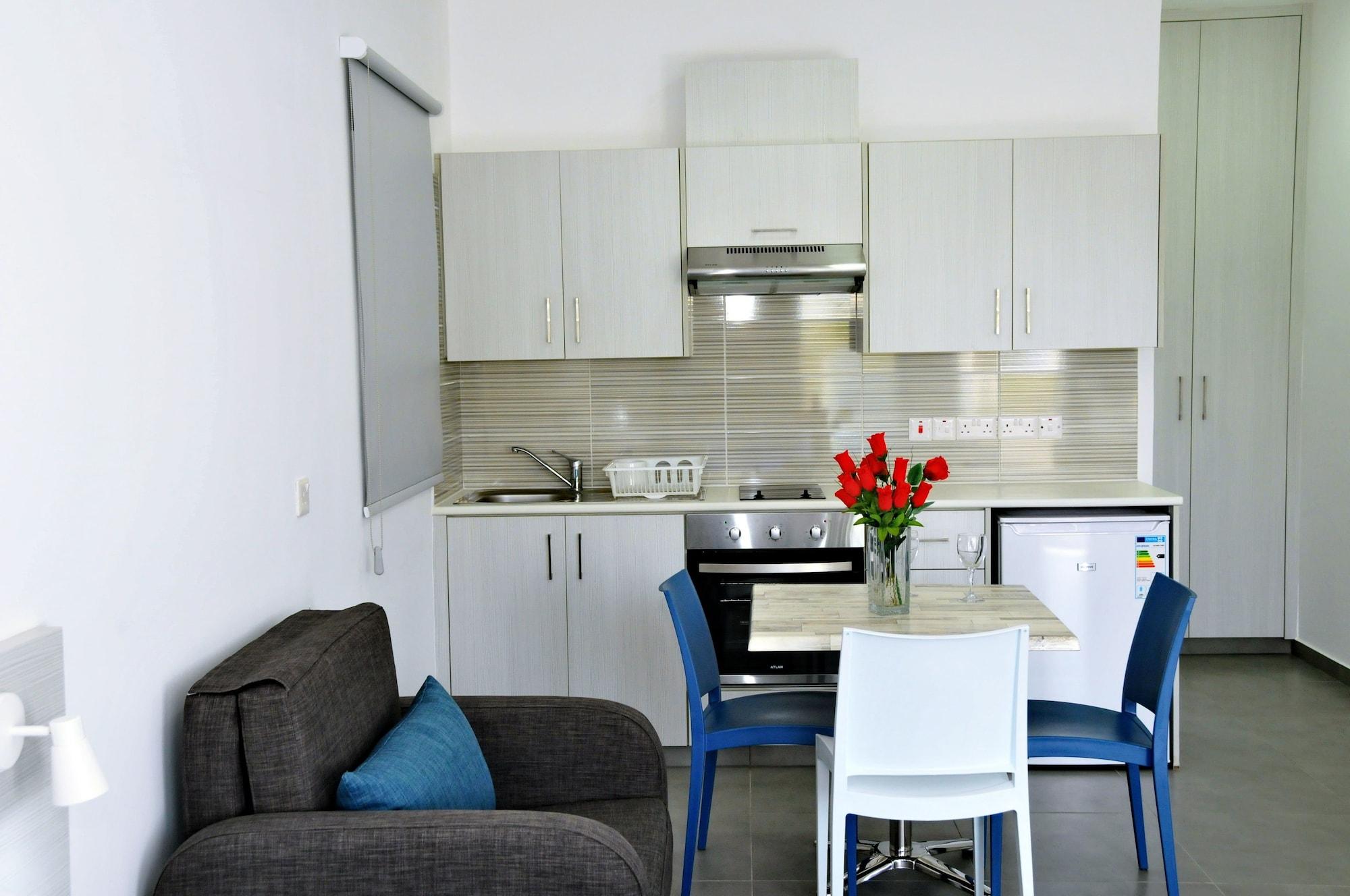Kaos Aparthotel Ayia Napa