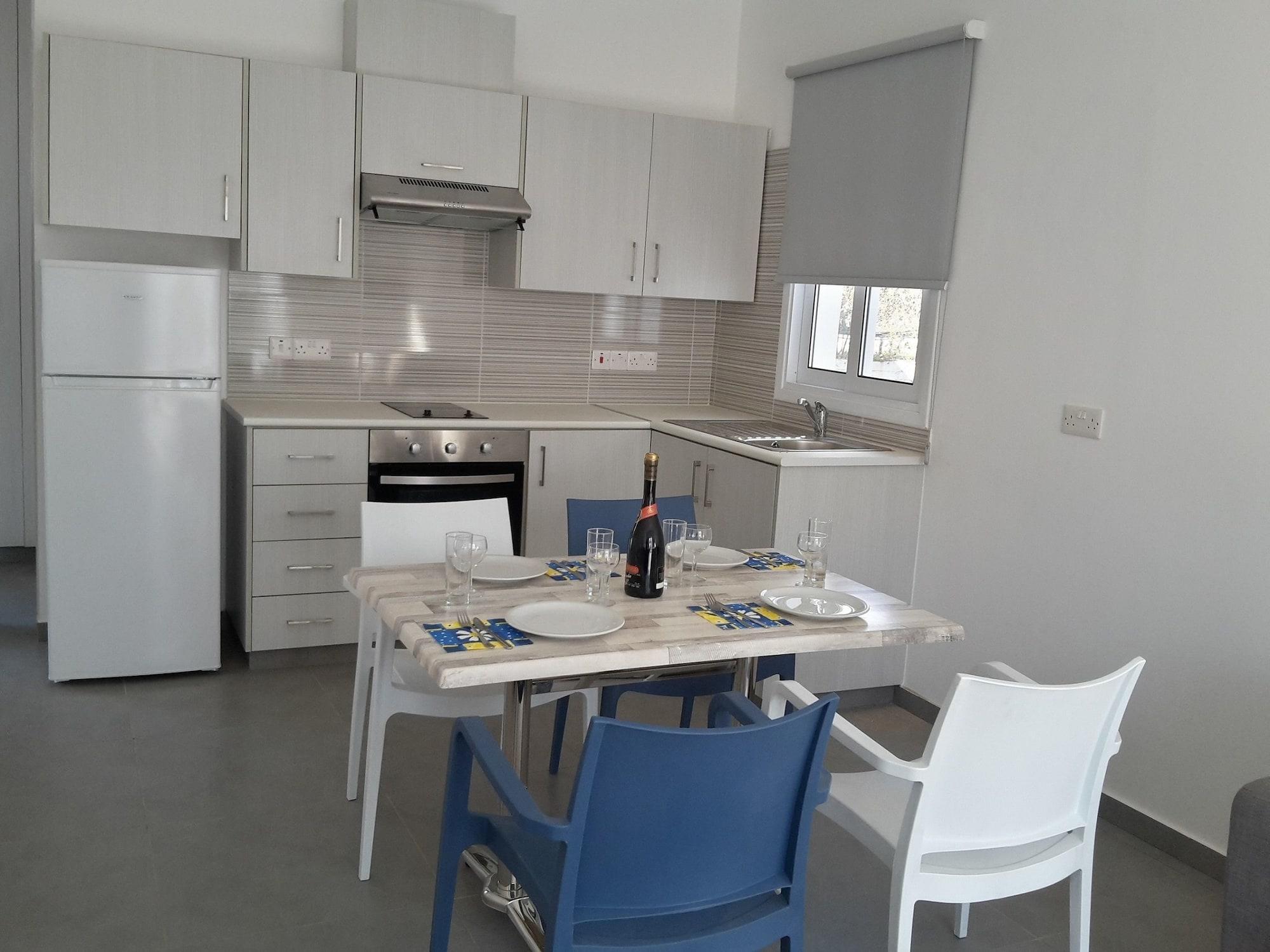 Kaos Aparthotel Ayia Napa