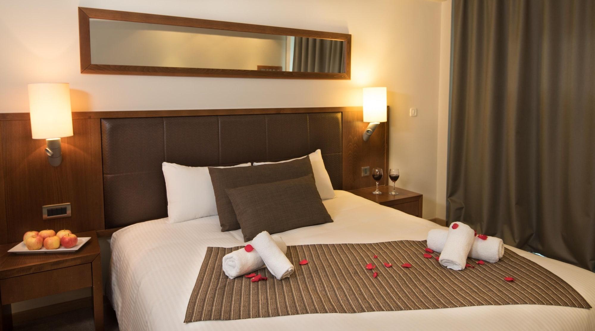 Rodon And Hotel 3*